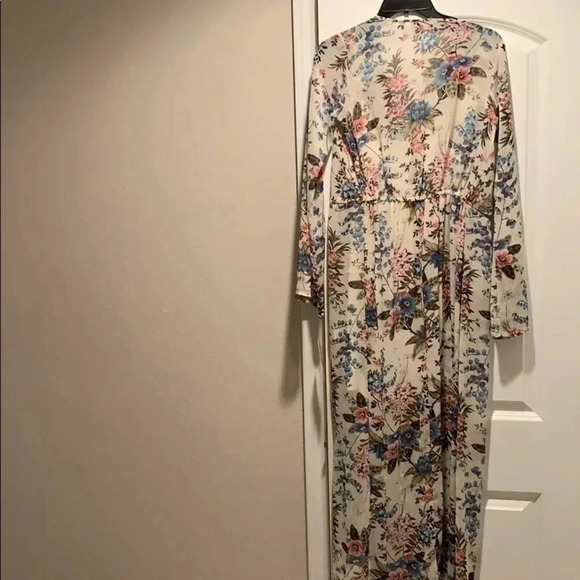 GIanni Bini Maxi DressWhite Floral Bohemian Boho - Picture 7 of 9